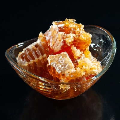 Мёд в сотах разнотравье, 0,25 кг пласт/контейнер